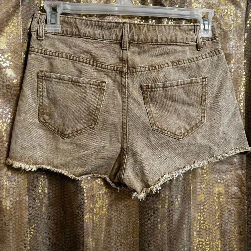 Sincerely Jules Brown Tan Antique Dyed Cut Off Denim Shorts Size 9/28 NWT